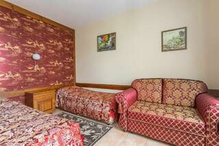 Гостиница Печоры-Парк Печоры Двухместный номер с 2 отдельными кроватями и ванной-13