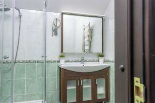 Гостиница Печоры-Парк Печоры Люкс с кроватью размера «king-size»-11