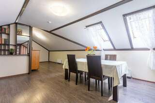 Гостиница Печоры-Парк Печоры Люкс с кроватью размера «king-size»-5